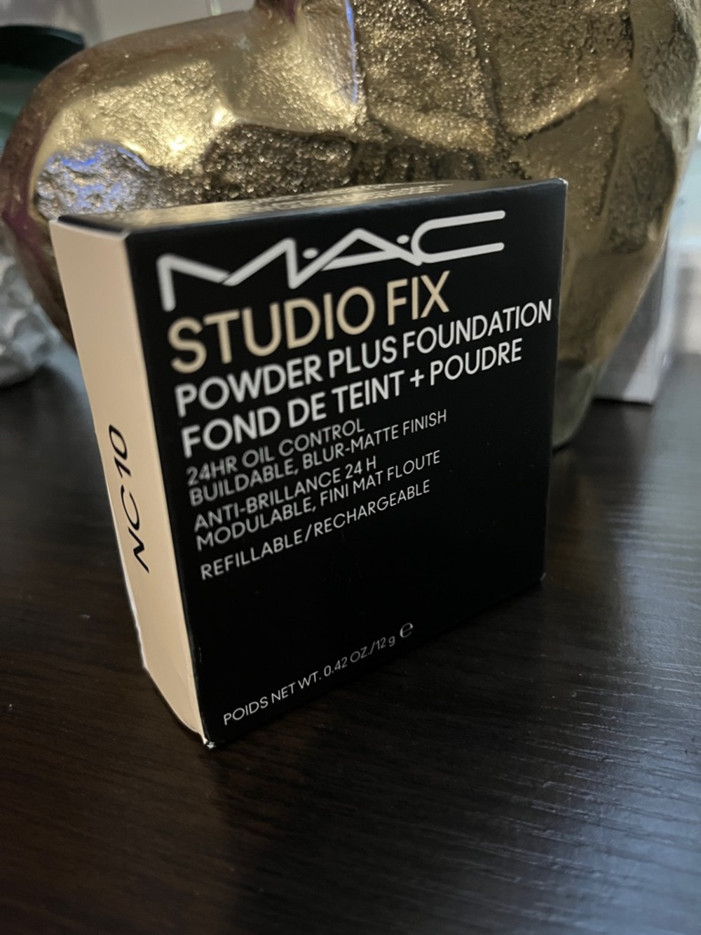 MAC Studio Fix Powder Plus Foundation NC 10 - Black & White Box